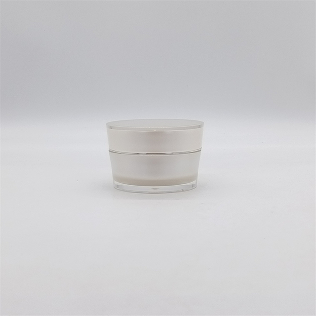 Pyramide classique ronde en acrylique, récipient de 50ml, pot de crème en plastique, emballage cosmétique, crème pour le visage 50g